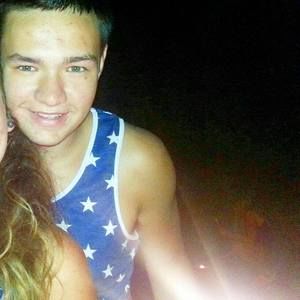 Meet your Posher, Evan